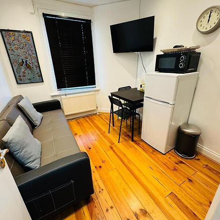 Апартаменты Notting Hill Guest Flat Илинг Номер фото